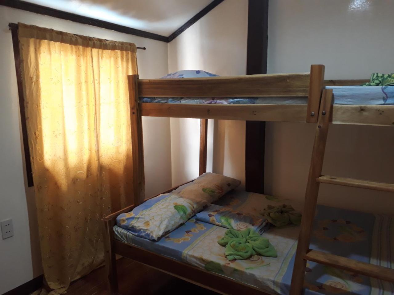 Adrian Travellers Inn Ел Нидо Екстериор снимка