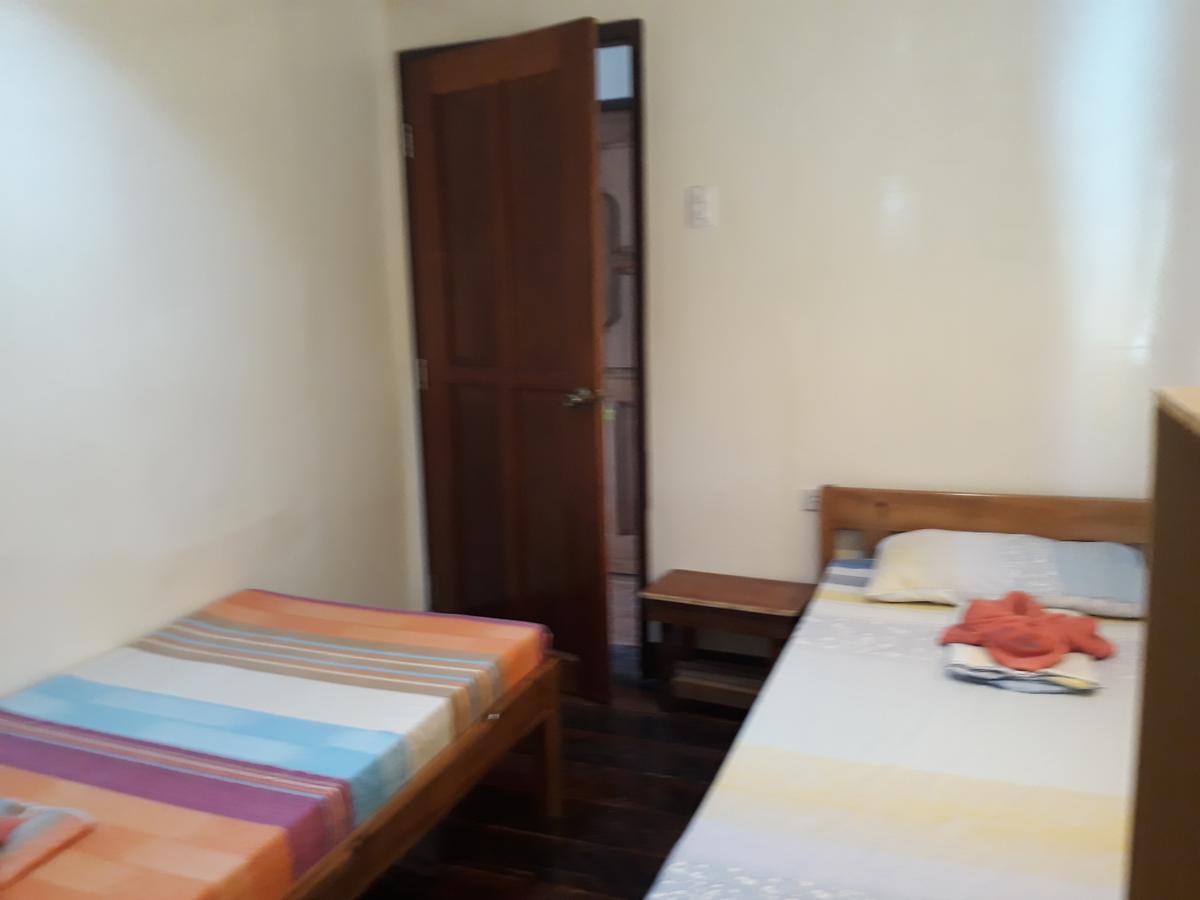 Adrian Travellers Inn Ел Нидо Екстериор снимка